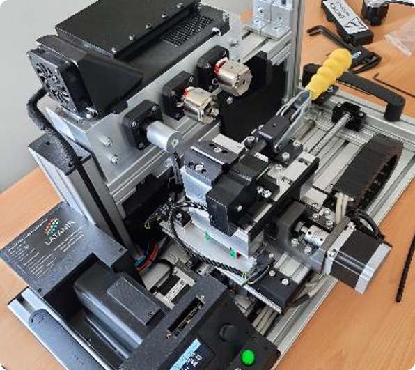 LATANIR automated wire processing and crimping machine
