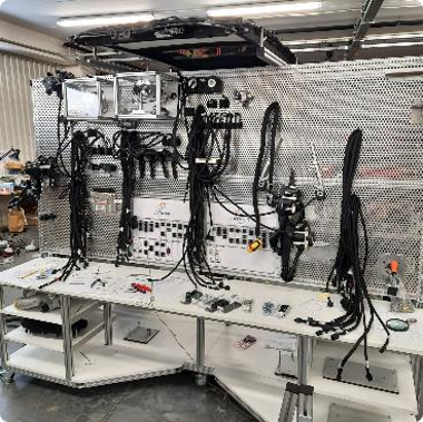 LATANIR harness testing station with multiple cable sets